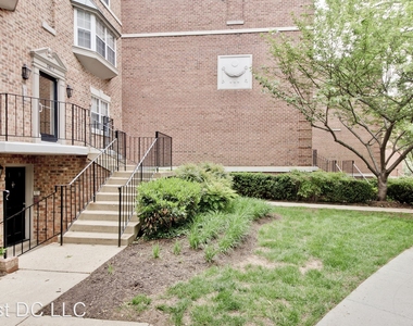 3627 38th St Nw Unit 304 - Photo Thumbnail 1