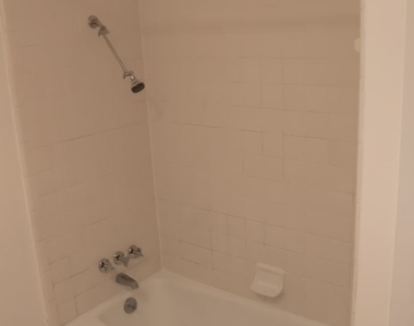 2402 Laramie Trail - Photo Thumbnail 23