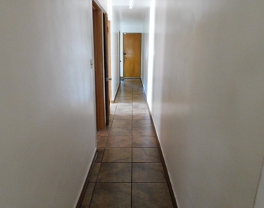 2816 W Summerdale Avenue - Photo Thumbnail 4