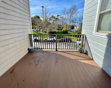 214 Funston Ave - Photo Thumbnail 8