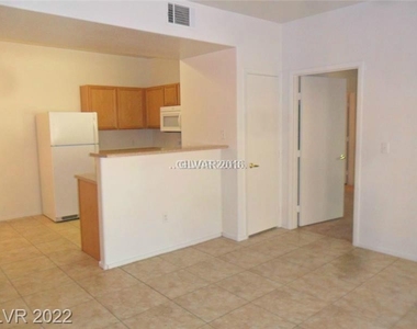 2101 Hussium Hills Street - Photo Thumbnail 1