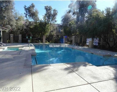 2101 Hussium Hills Street - Photo Thumbnail 5