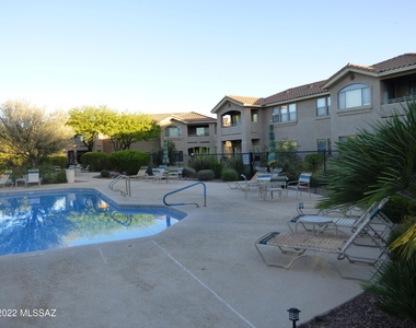 755 W Vistoso Highlands Drive - Photo Thumbnail 33