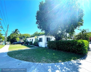 1310 Sw 59th Ave - Photo Thumbnail 20