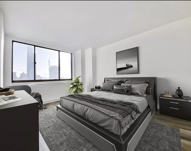 520 West 43rd Street - Photo Thumbnail 1