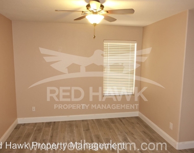 5422 N Rattler Way - Photo Thumbnail 10