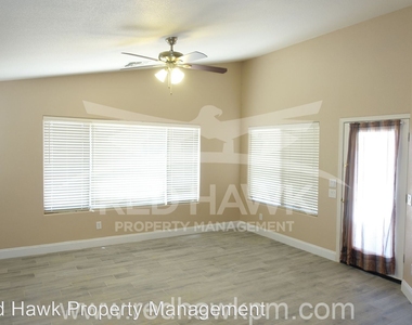 5422 N Rattler Way - Photo Thumbnail 7