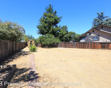 14510 Leigh Ct - Photo Thumbnail 29