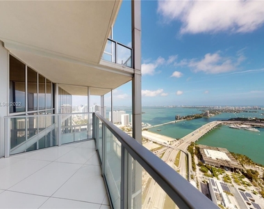 1100 Biscayne Blvd - Photo Thumbnail 30