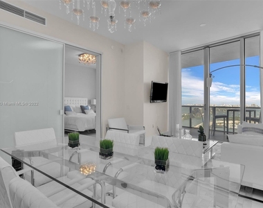 1100 Biscayne Blvd - Photo Thumbnail 43