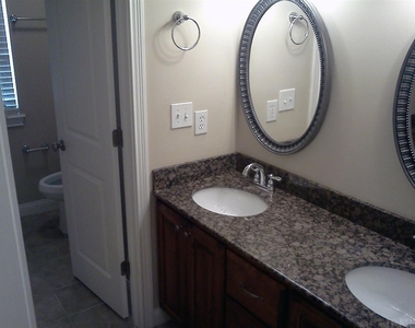 2838 E Creeks Edge Drive - Photo Thumbnail 9