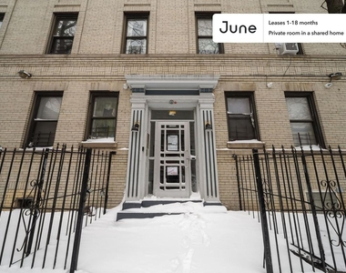 327 East 22nd Street - Photo Thumbnail 14