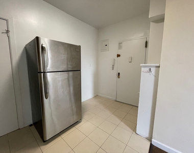 2272 1st Avenue - Photo Thumbnail 7