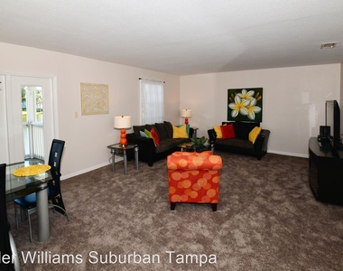 204 Pompano Dr Se Unit D - Photo Thumbnail 5