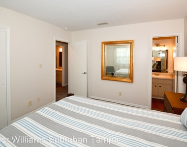 204 Pompano Dr Se Unit D - Photo Thumbnail 33