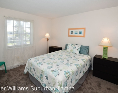 204 Pompano Dr Se Unit D - Photo Thumbnail 26