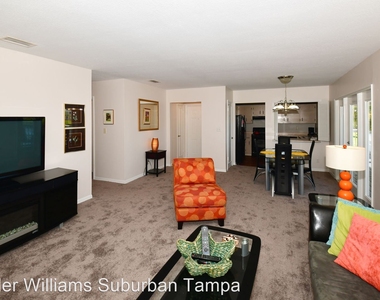 204 Pompano Dr Se Unit D - Photo Thumbnail 6