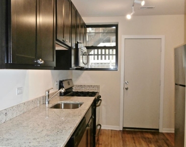 3123 W Lawrence Ave #3 - Photo Thumbnail 3