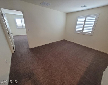 6196 Ashley Hills Avenue - Photo Thumbnail 7