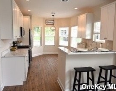 1201 Marco Drive - Photo Thumbnail 2