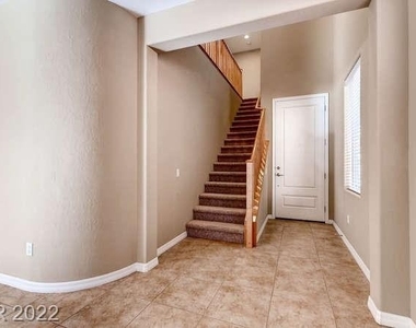 11239 Filmore Heights Court - Photo Thumbnail 6