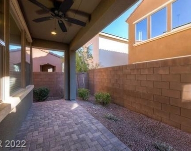 11239 Filmore Heights Court - Photo Thumbnail 21