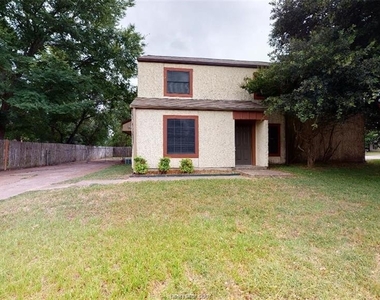 1326 Airline Drive - Photo Thumbnail 1