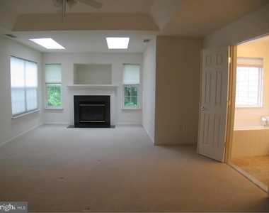 6142 Cinnamon Ct - Photo Thumbnail 17