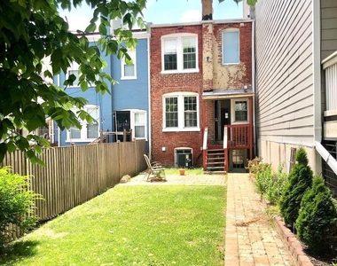 3013 Warder St Nw - Photo Thumbnail 17