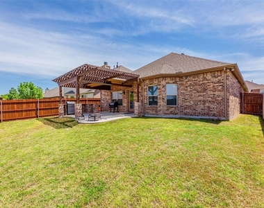 2116 Megan Creek Drive - Photo Thumbnail 25