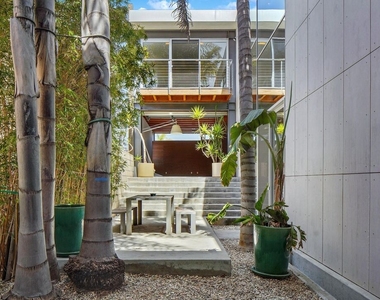 35   Sunset Ave - Photo Thumbnail 9