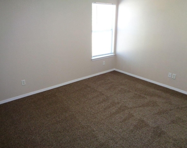 3096 Tierra Bowles Drive - Photo Thumbnail 11