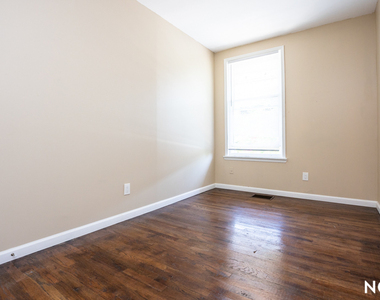 152A Saratoga Avenue - Photo Thumbnail 7