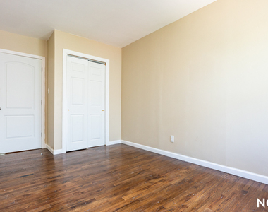 152A Saratoga Avenue - Photo Thumbnail 14