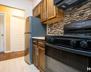 152A Saratoga Avenue - Photo Thumbnail 2