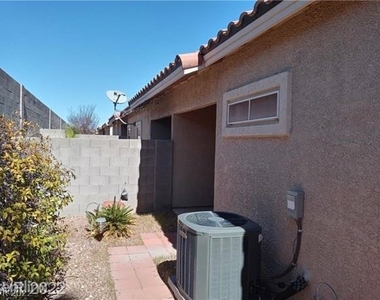 3401 Conan Street - Photo Thumbnail 36