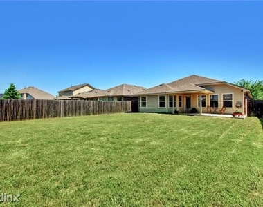 4529 Tiddle Ln - Photo Thumbnail 27