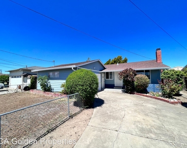 35830 Cabrillo Dr - Photo Thumbnail 0