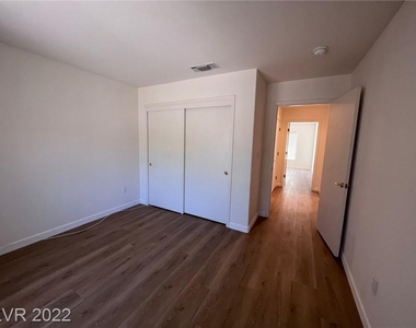 10905 Button Willow Drive - Photo Thumbnail 29