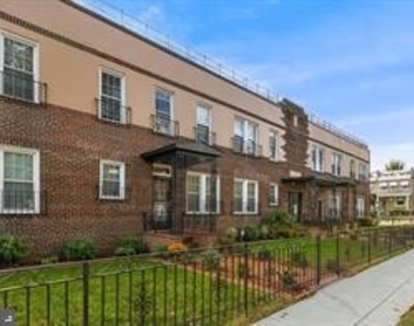 1801 Otis Street Ne - Photo Thumbnail 0