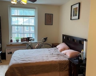 3410 39th Street Nw - Photo Thumbnail 2