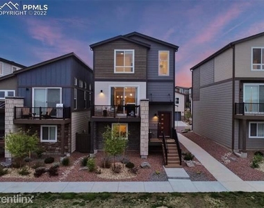 4263 Parkwood Trail - Photo Thumbnail 0