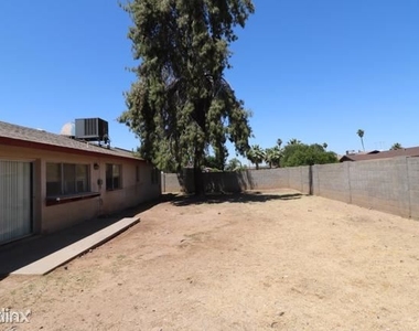 4126 W Desert Cove Avenue - Photo Thumbnail 16