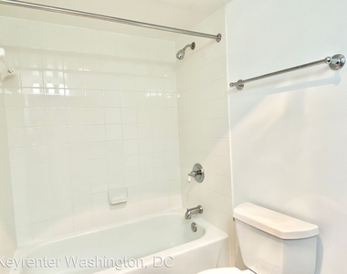 3401 38th St, Nw Unit 413 - Photo Thumbnail 21