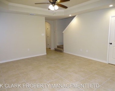 6603 Mia Way #102 - Photo Thumbnail 10