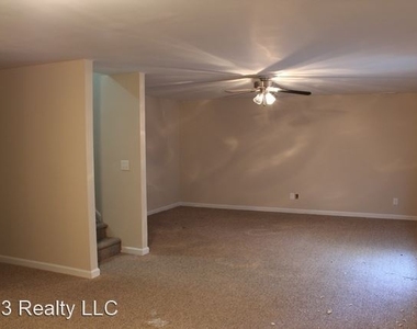 960 Millrace Way - Photo Thumbnail 15