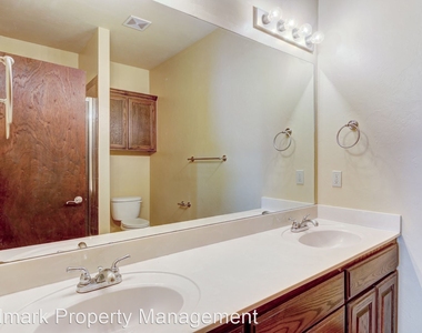 1726 West Palm Place - Photo Thumbnail 21