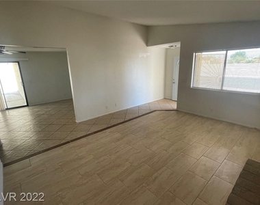 6405 Roy Rogers Drive - Photo Thumbnail 4