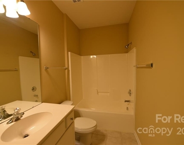 14957 Santa Lucia Drive - Photo Thumbnail 20