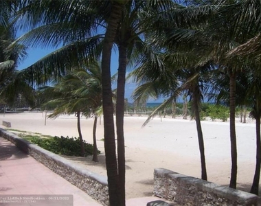 7135 Collins Ave - Photo Thumbnail 13